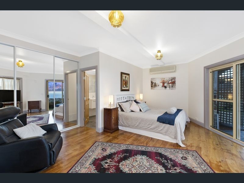 33 The Palisade, Umina Beach NSW 2257