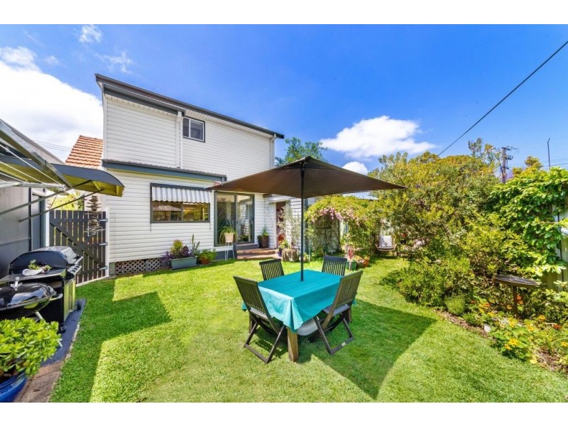7 Rawson Rd, Woy Woy NSW 2256