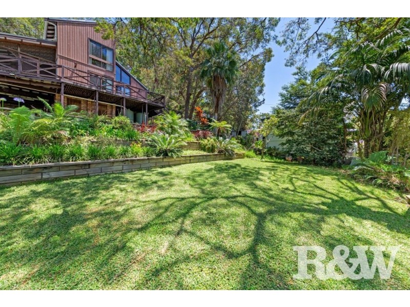 82 Taylor Street, Woy Woy Bay NSW 2256