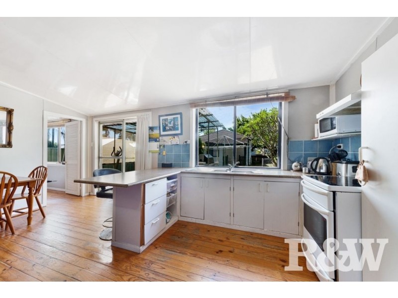 24 Harold Street, Umina Beach NSW 2257