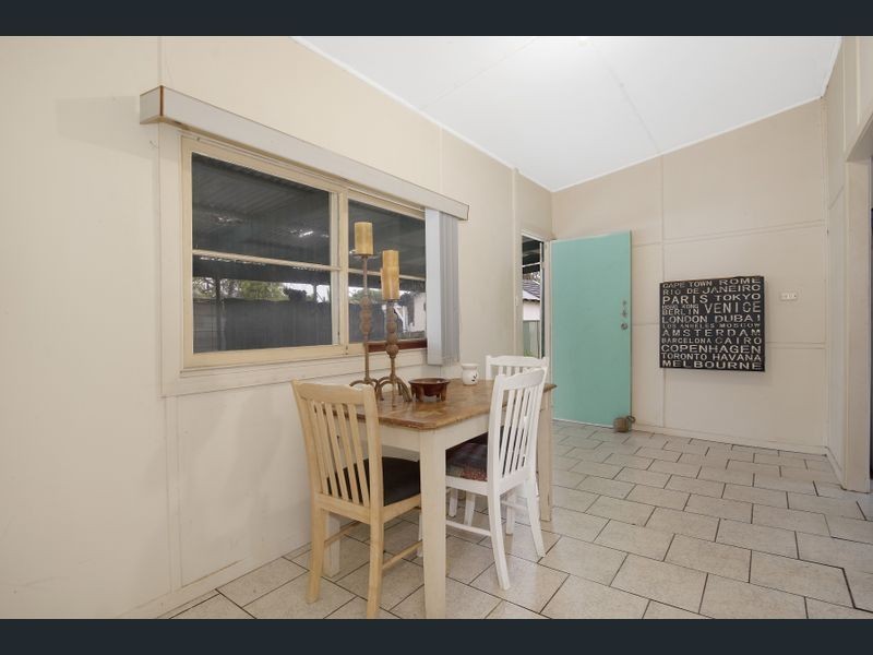 1 Leslie Street, Umina Beach NSW 2257