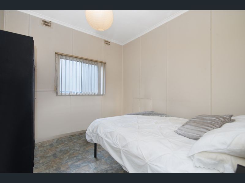 1 Leslie Street, Umina Beach NSW 2257