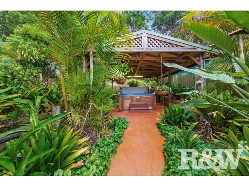 8 Myola Road, Umina Beach NSW 2257