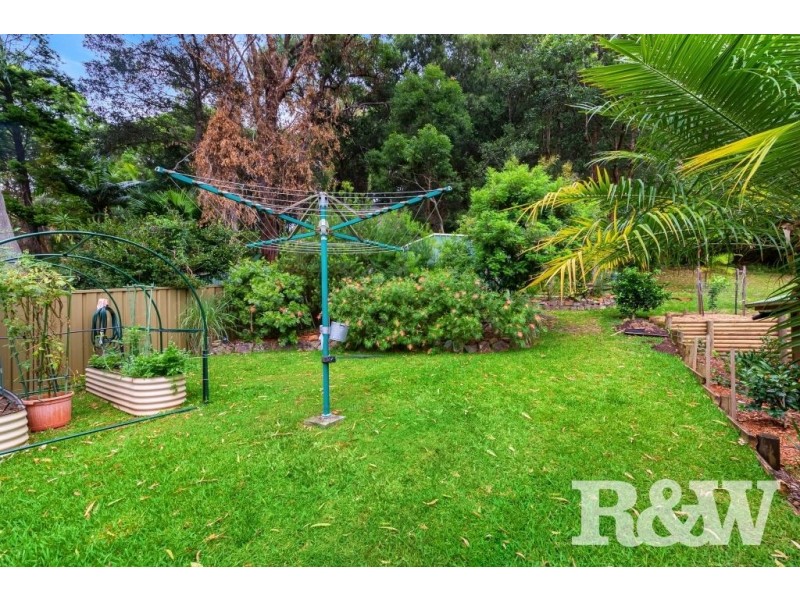 8 Myola Road, Umina Beach NSW 2257