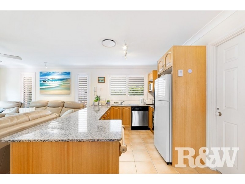 2/136 Broken Bay Rd, Ettalong Beach NSW 2257