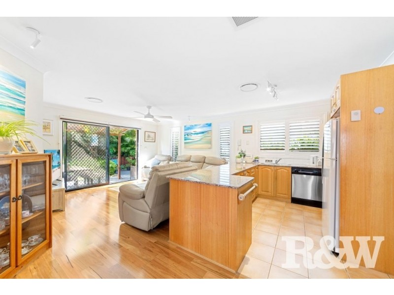 2/136 Broken Bay Rd, Ettalong Beach NSW 2257