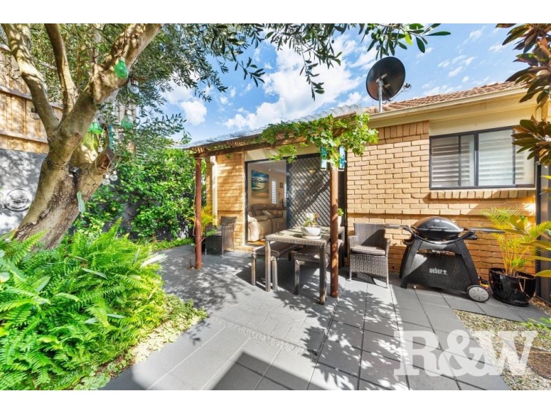 2/136 Broken Bay Rd, Ettalong Beach NSW 2257