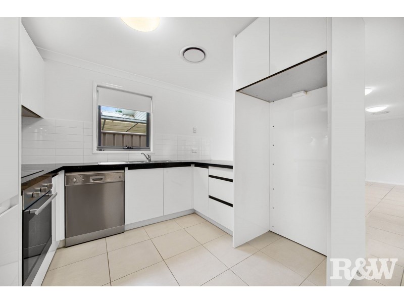 4/211 Burge Road, Woy Woy NSW 2256