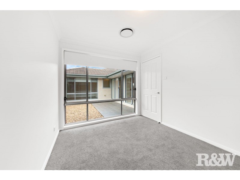 4/211 Burge Road, Woy Woy NSW 2256