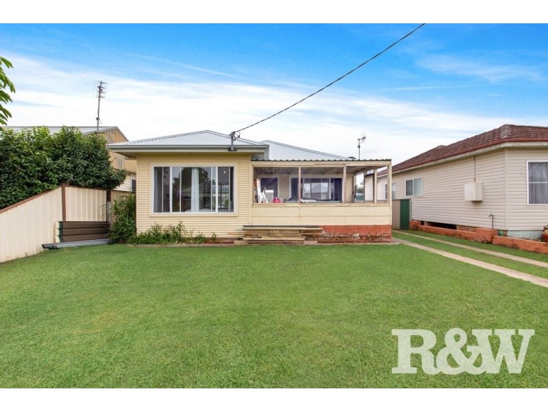 27 Britannia Street, Umina Beach NSW 2257
