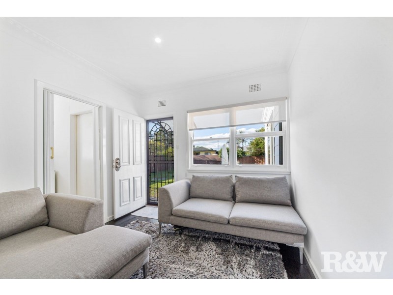 62 Robin Crescent, Woy Woy NSW 2256