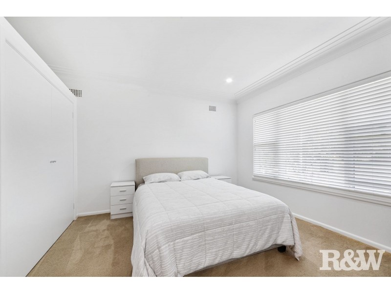 62 Robin Crescent, Woy Woy NSW 2256