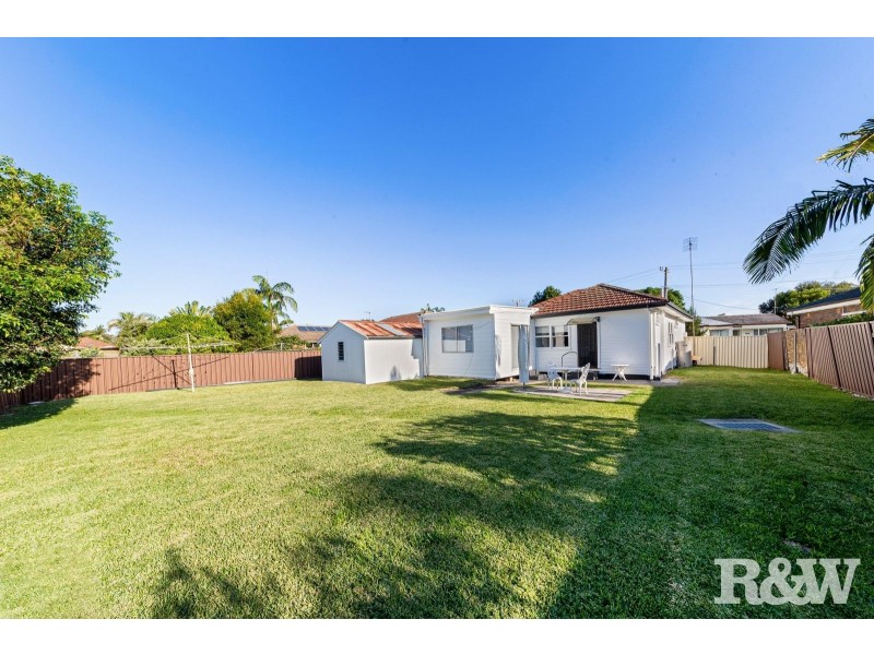 62 Robin Crescent, Woy Woy NSW 2256