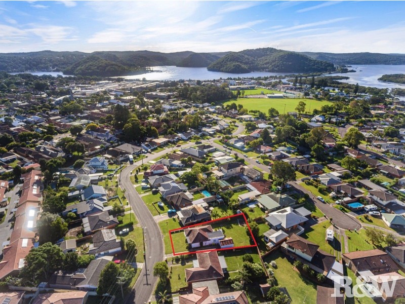 62 Robin Crescent, Woy Woy NSW 2256