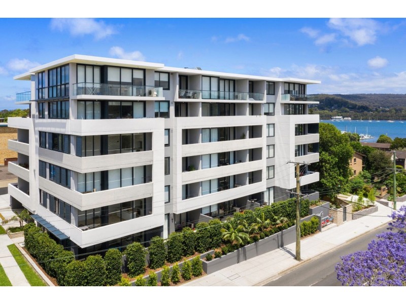 106/148A Albany Street, Point Frederick NSW 2250