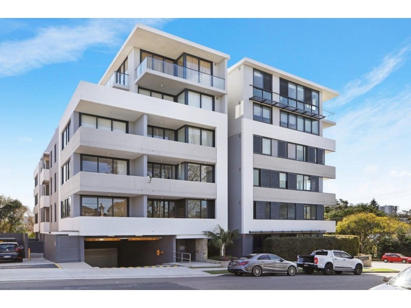 106/148A Albany Street, Point Frederick NSW 2250