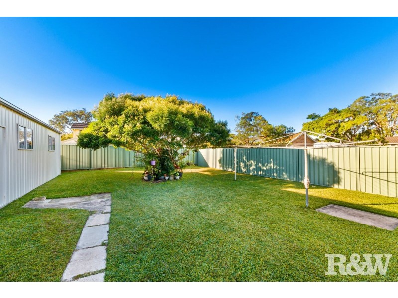 33 Nowack Avenue, Umina Beach NSW 2257