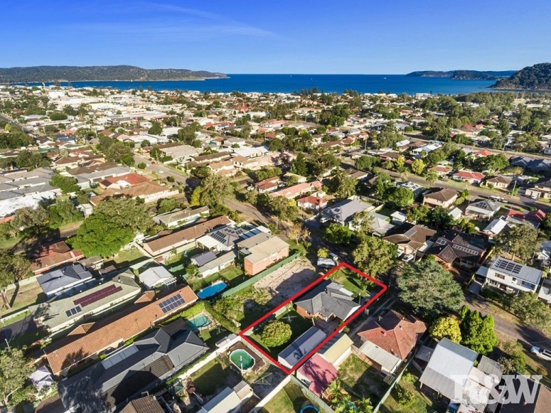 33 Nowack Avenue, Umina Beach NSW 2257