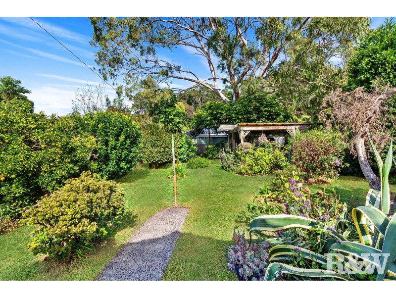 128 Brisbane Avenue, Umina Beach NSW 2257