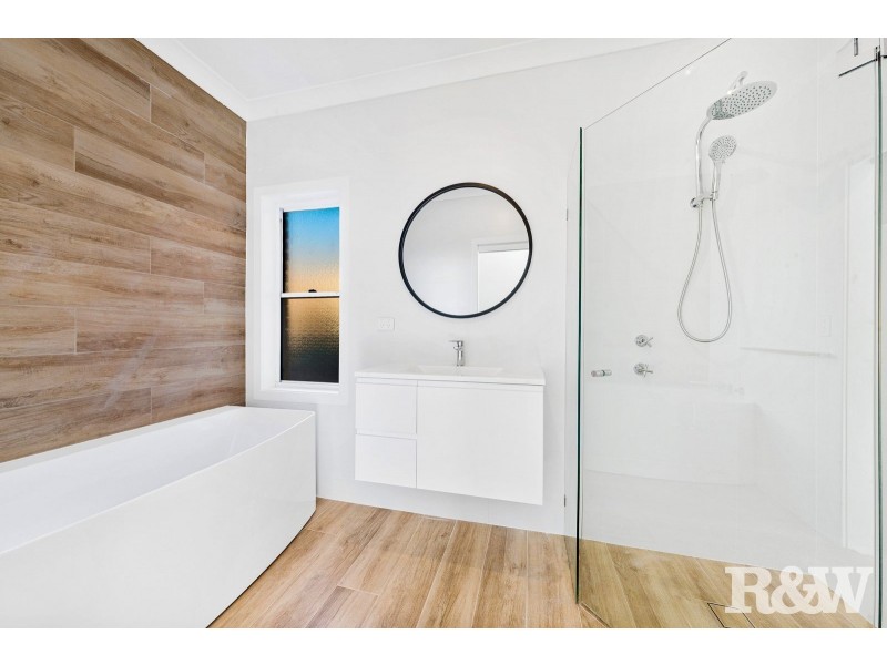 2/119 Springwood Street, Ettalong Beach NSW 2257