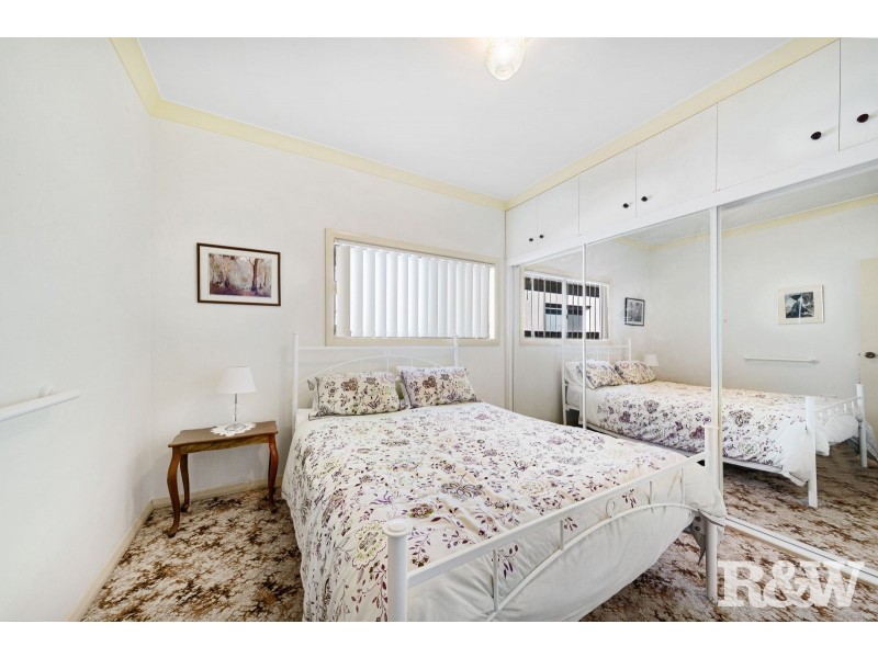 14 North Burge Road, Woy Woy NSW 2256