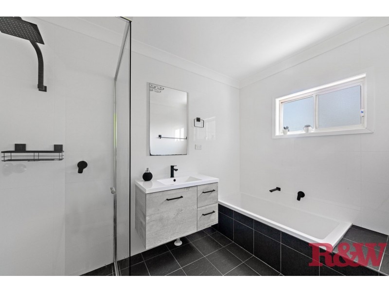 183 North Burge Road, Woy Woy NSW 2256