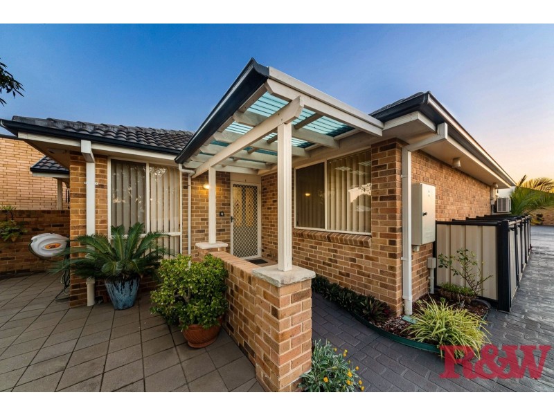 1/217 Blackwall Road, Woy Woy NSW 2256