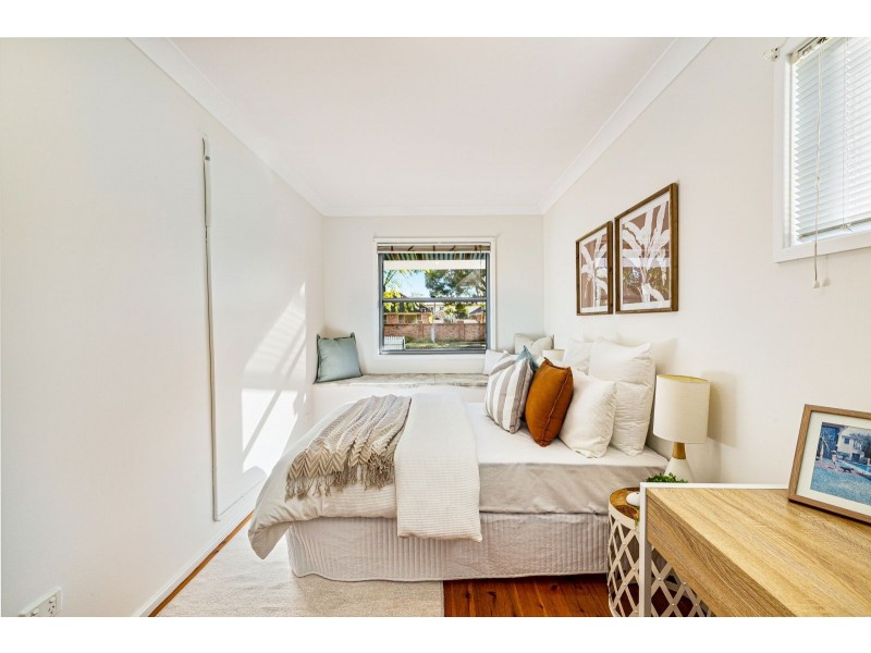 82 Trafalgar Avenue, Woy Woy NSW 2256