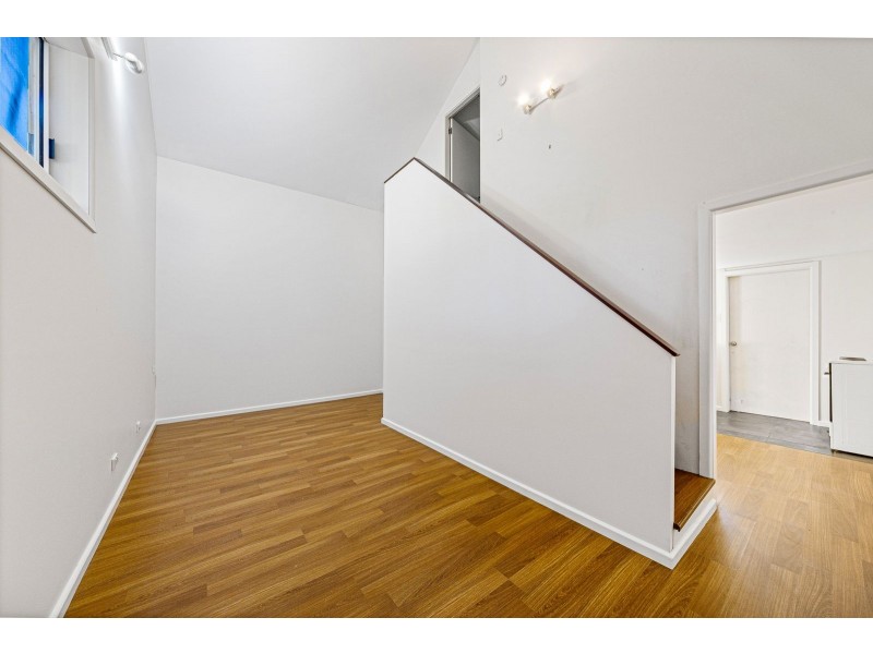 82 Trafalgar Avenue, Woy Woy NSW 2256