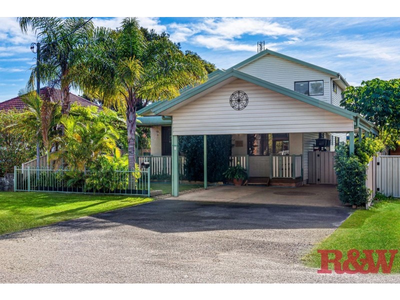 1 Paul Street, Umina Beach NSW 2257