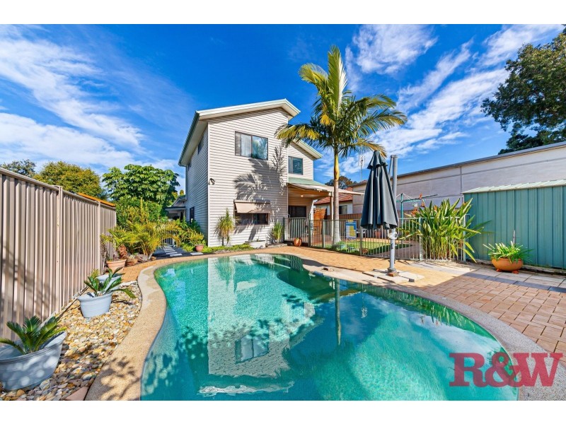 1 Paul Street, Umina Beach NSW 2257