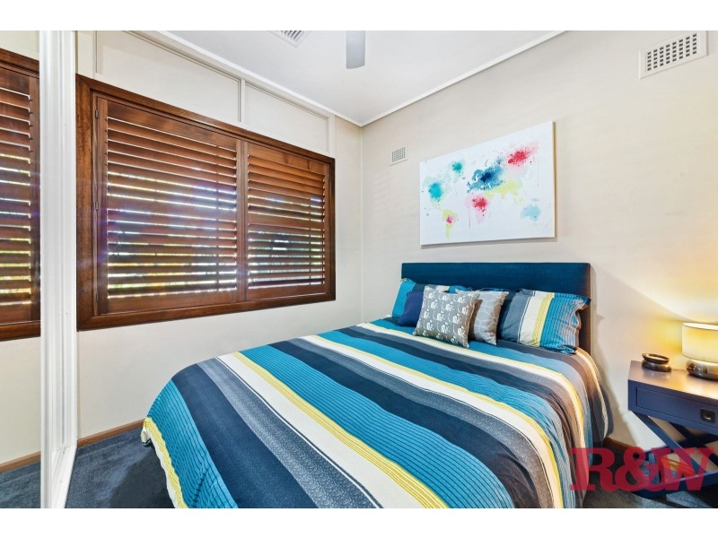 1 Paul Street, Umina Beach NSW 2257