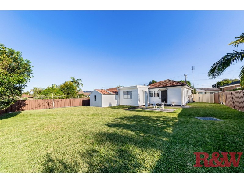 62 Robin Crescent, Woy Woy NSW 2256