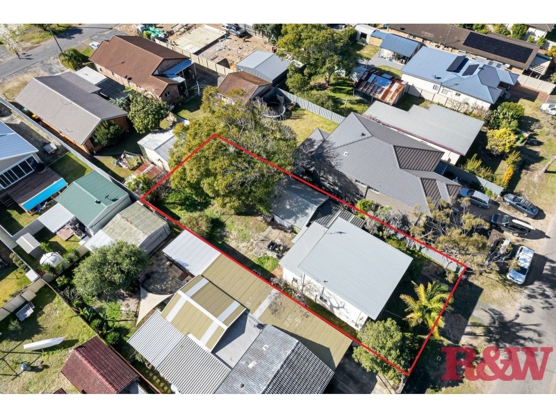 33 McEvoy Avenue, Umina Beach NSW 2257