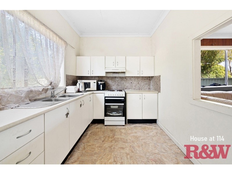 114 and 116 Barrenjoey Road, Ettalong Beach NSW 2257