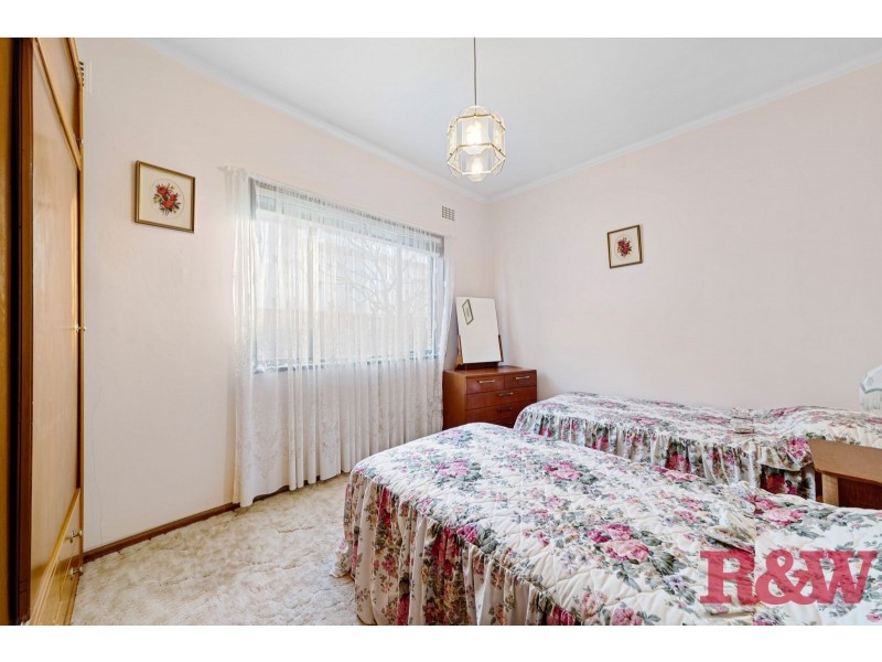 121 Broken Bay Road, Ettalong Beach NSW 2257