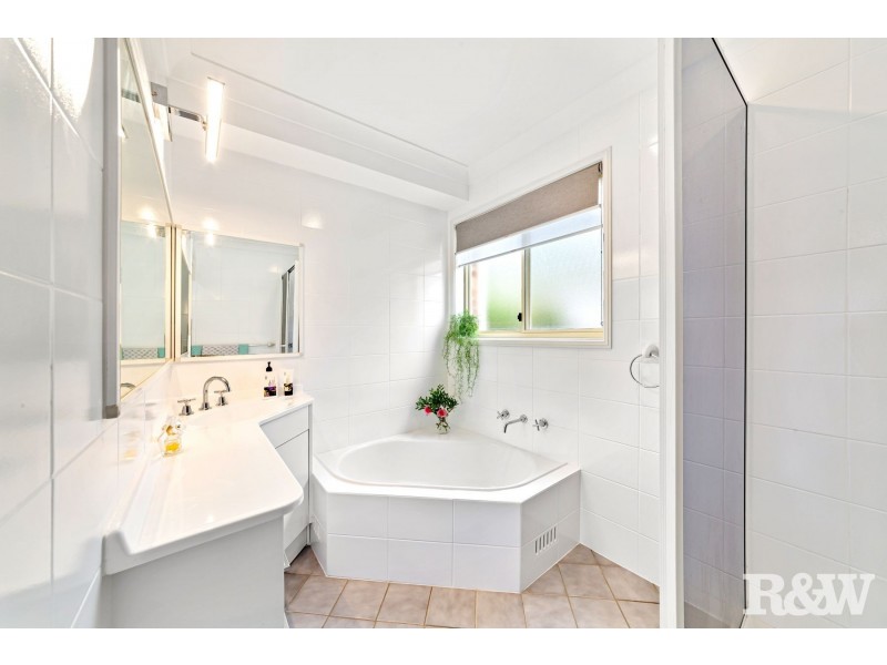 36 Daley Avenue, Daleys Point NSW 2257