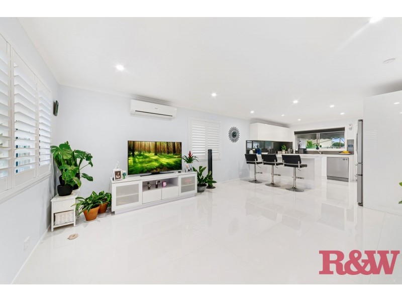 5 Fairview Street, Woy Woy NSW 2256