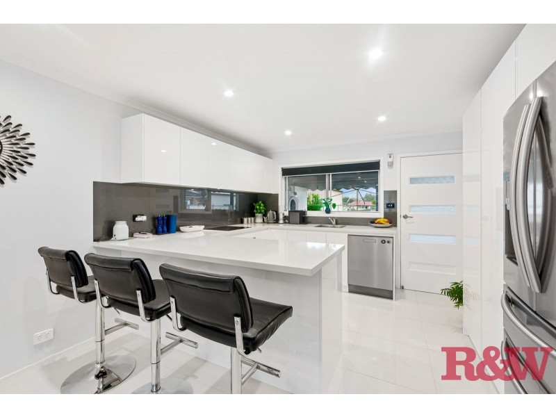 5 Fairview Street, Woy Woy NSW 2256