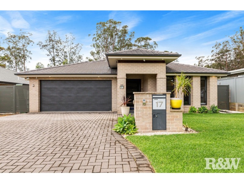 17 Milpera Road, Green Point NSW 2251