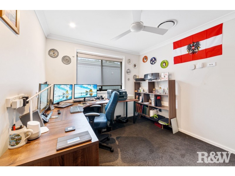 17 Milpera Road, Green Point NSW 2251