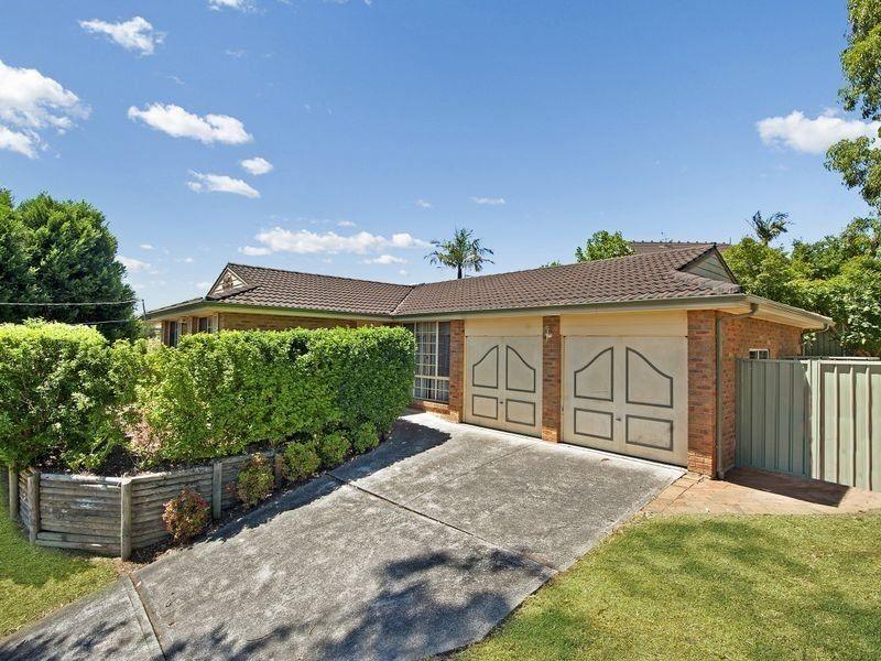 92 Newling Street, Lisarow NSW 2250