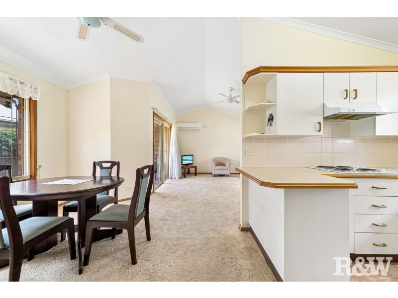 2/16 Victoria Road, Woy Woy NSW 2256