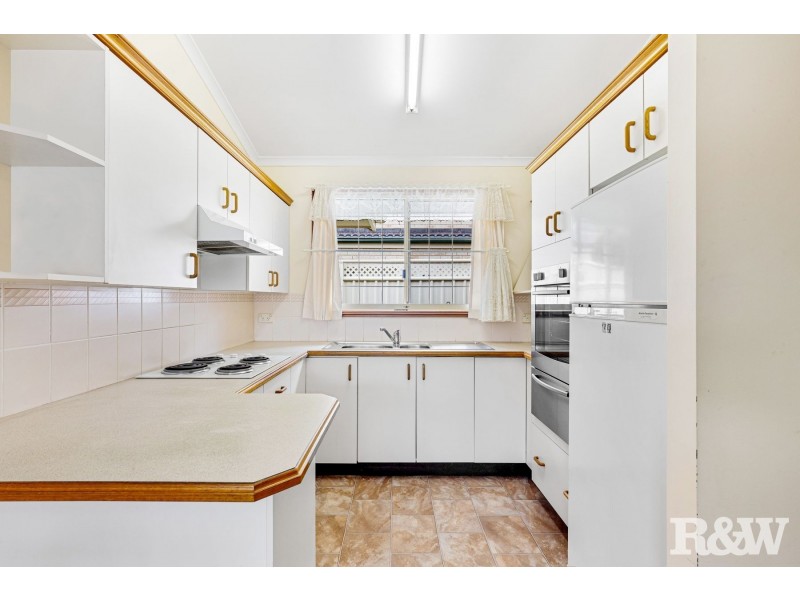 2/16 Victoria Road, Woy Woy NSW 2256