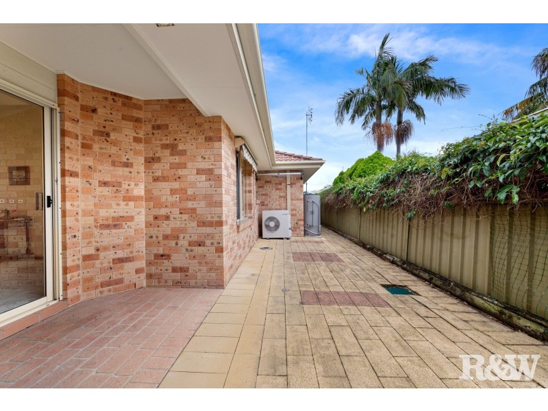 2/16 Victoria Road, Woy Woy NSW 2256