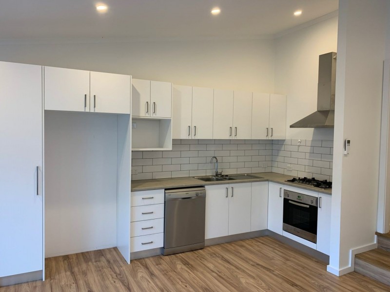10a Vee Jay Place, Tascott NSW 2250
