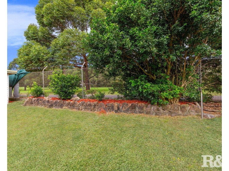 16 Everglades Cresent, Woy Woy NSW 2256