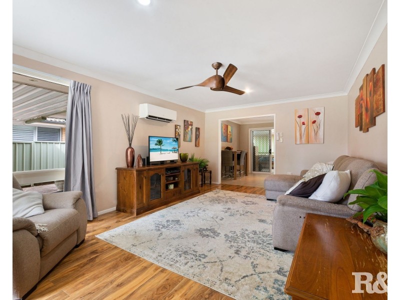 16 Everglades Cresent, Woy Woy NSW 2256