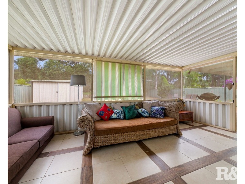 16 Everglades Cresent, Woy Woy NSW 2256