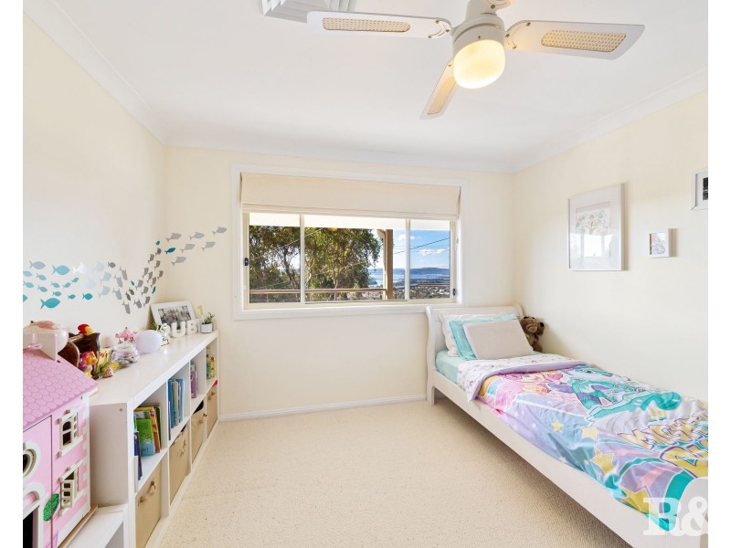 41 Kingsview Drive, Umina Beach NSW 2257